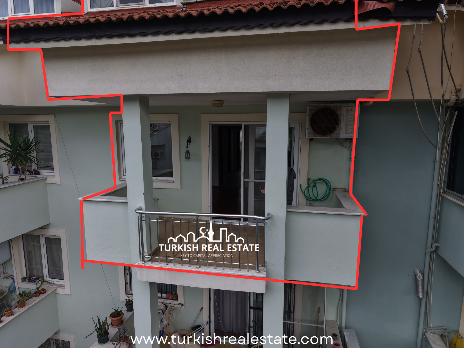Comfortable Apartment In Tranquil Street - 2