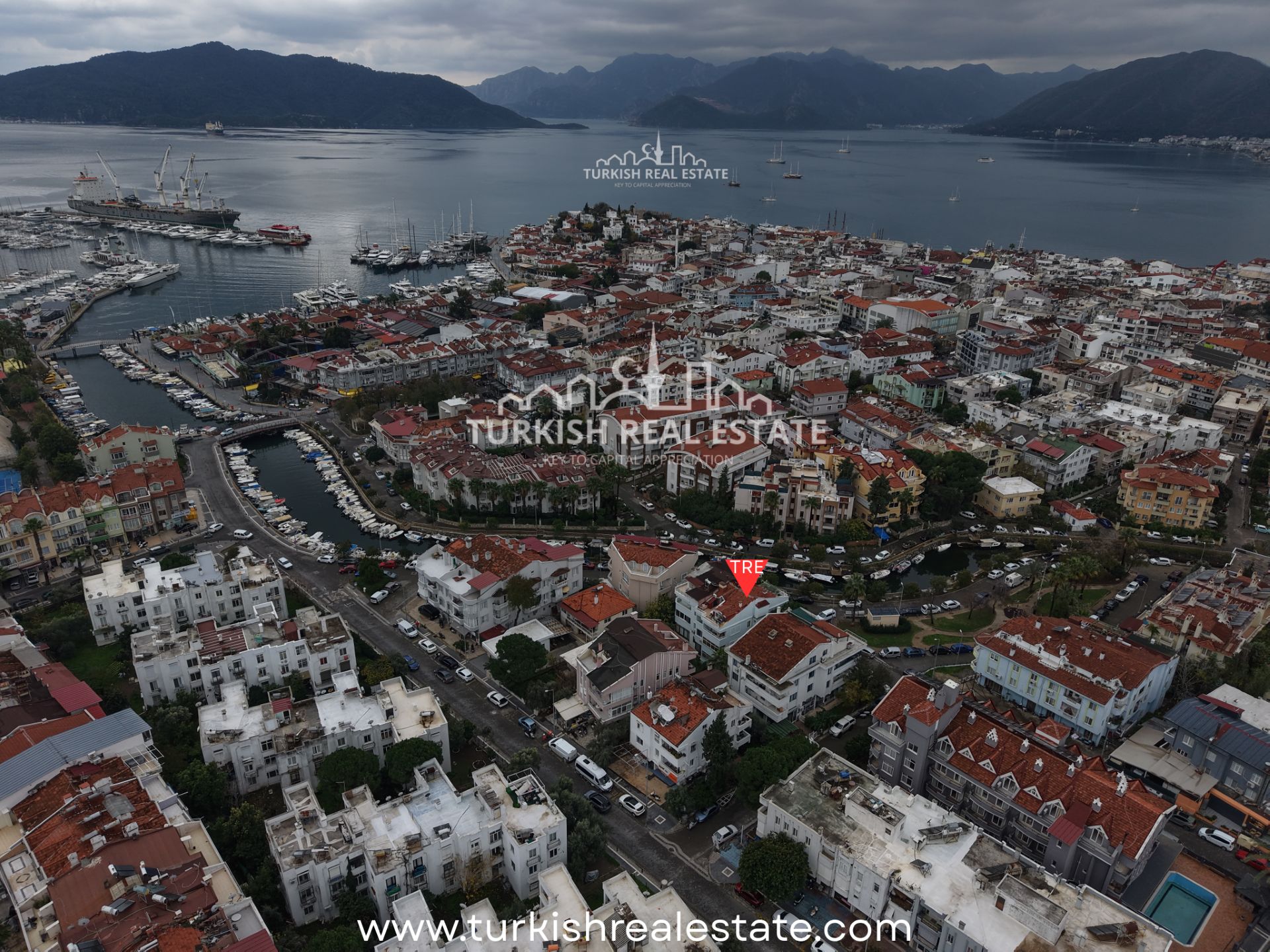 Valuable Apartment Next To Marına 