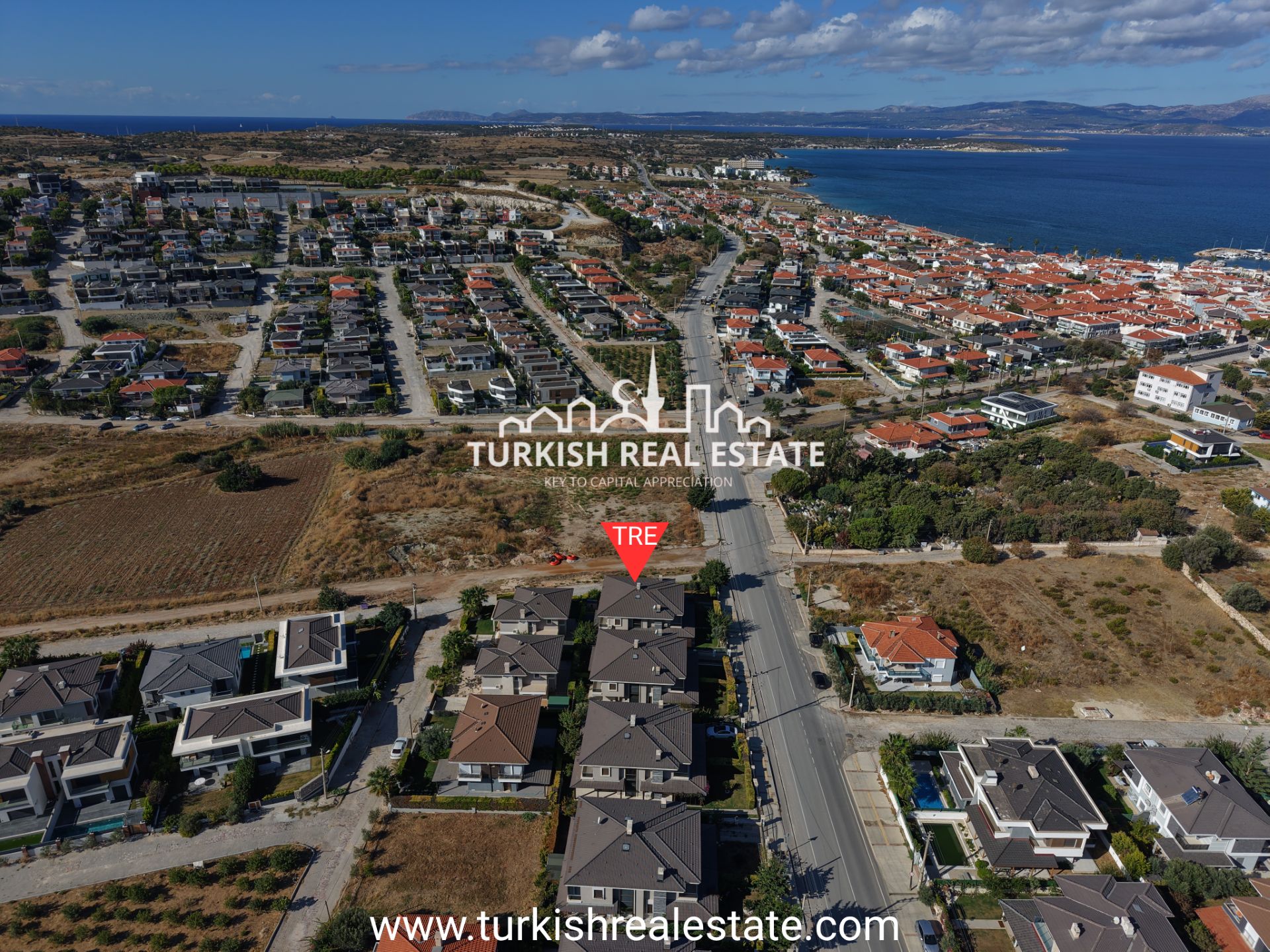 Classy Villa Near Sandy Beaches - 32